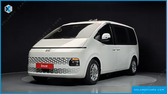 HYUNDAI STARIA TOURER 11-SEATER