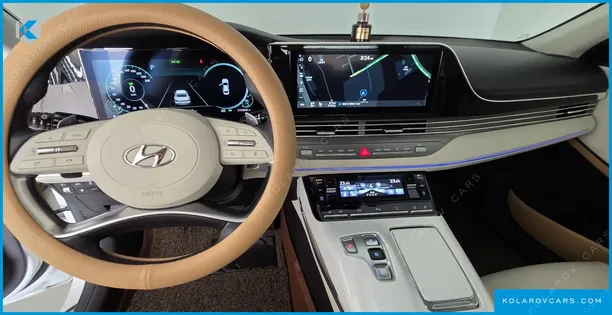HYUNDAI GRANDEUR LE BLANC