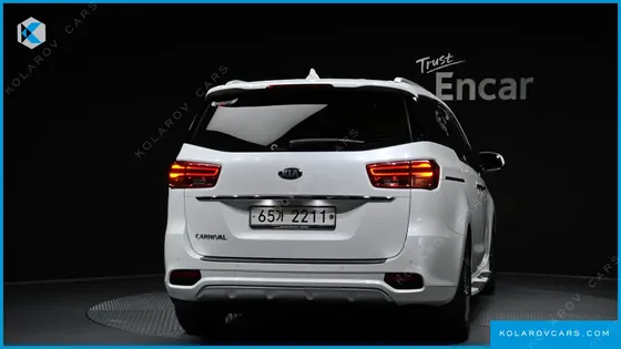 KIA CARNIVAL 9-SEATER NOBLESSE SPECIAL