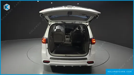KIA CARNIVAL 9-SEATER NOBLESSE SPECIAL