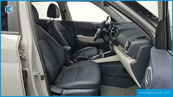 HYUNDAI VENUE 1,6 PREMIUM