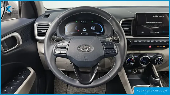 HYUNDAI VENUE 1,6 PREMIUM