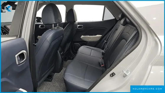 HYUNDAI VENUE 1,6 PREMIUM