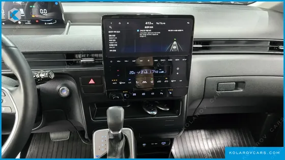 HYUNDAI STARIA TOURER 11-SEATER