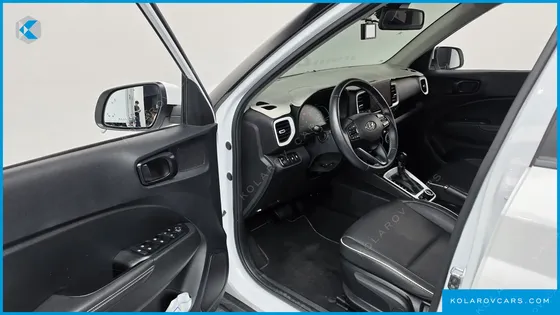 HYUNDAI VENUE 1.6 FLUX