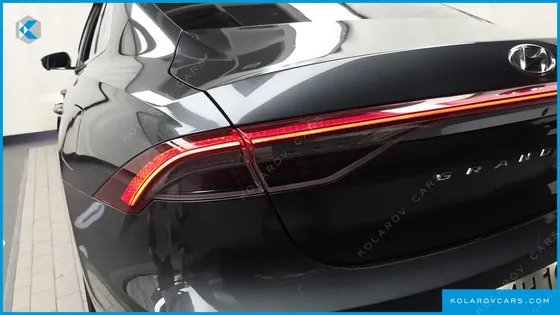 HYUNDAI GRANDEUR CALLIGRAPHY