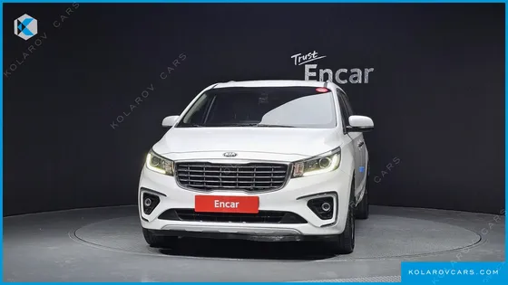 KIA CARNIVAL 9-SEATER LUXURY