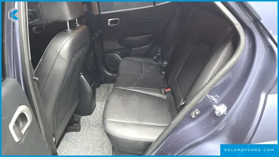 HYUNDAI VENUE 1,6 PREMIUM