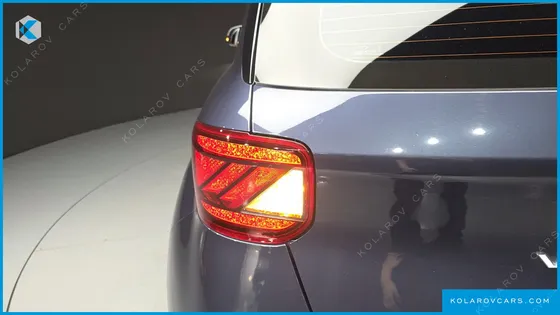 HYUNDAI VENUE 1,6 PREMIUM