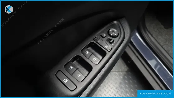 HYUNDAI VENUE 1,6 PREMIUM