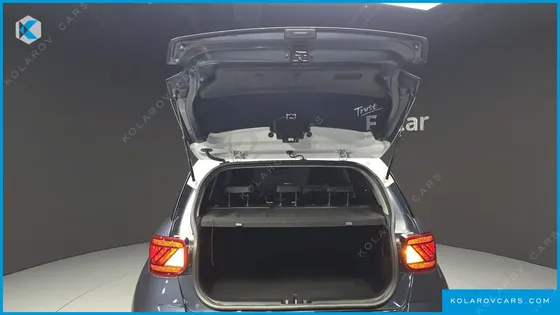 HYUNDAI VENUE 1,6 PREMIUM