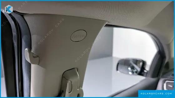 KIA CARNIVAL 9-SEATER PRSTIGE