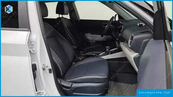 HYUNDAI VENUE 1.6 FLUX
