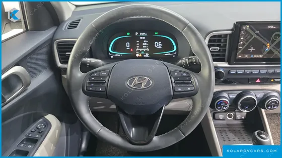 HYUNDAI VENUE 1.6 FLUX