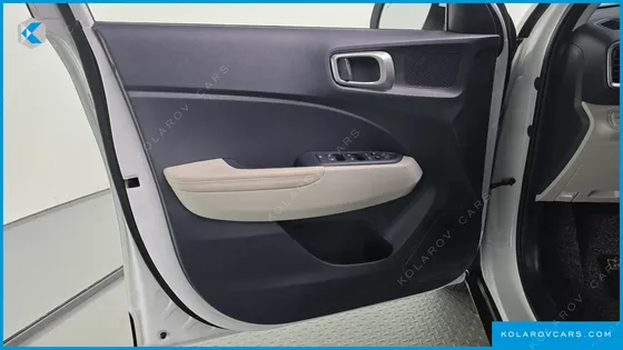 HYUNDAI VENUE 1.6 FLUX