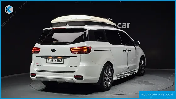 KIA CARNIVAL GASOLINE 7-SEATER LIMOUSINE