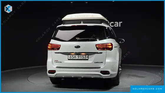 KIA CARNIVAL GASOLINE 7-SEATER LIMOUSINE