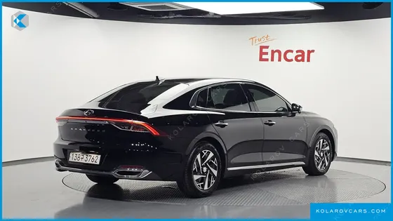 HYUNDAI GRANDEUR LE BLANC