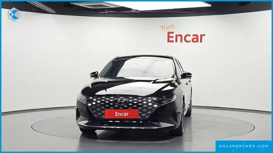 HYUNDAI GRANDEUR LE BLANC