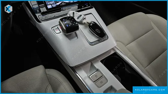 HYUNDAI GRANDEUR LE BLANC