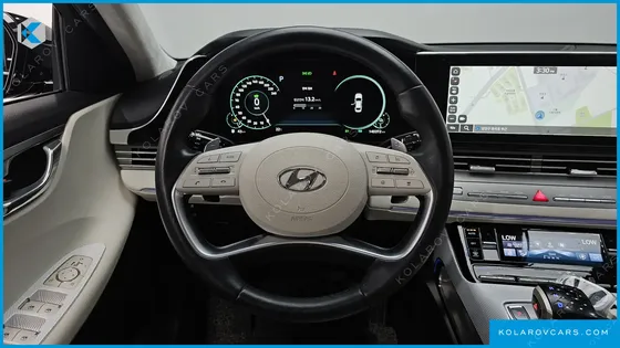 HYUNDAI GRANDEUR LE BLANC