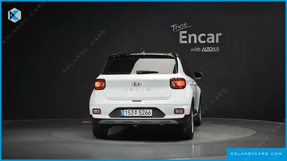 HYUNDAI VENUE 1,6 PREMIUM