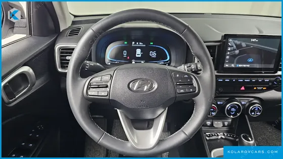 HYUNDAI VENUE 1,6 PREMIUM
