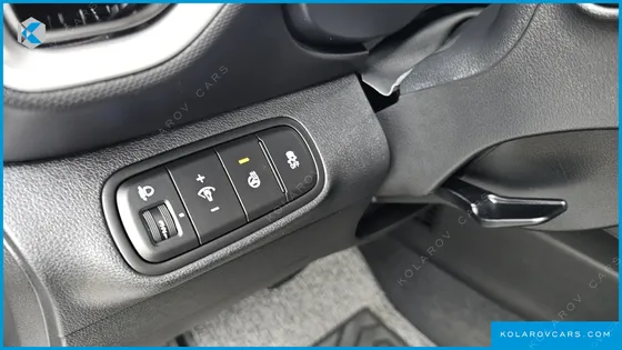 HYUNDAI VENUE 1,6 PREMIUM