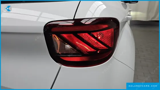 HYUNDAI VENUE 1,6 PREMIUM