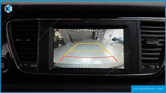 KIA CARNIVAL 9-SEATER PRSTIGE