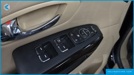 KIA CARNIVAL 9-SEATER PRSTIGE