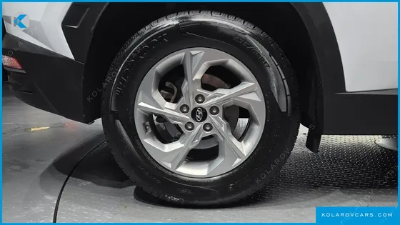HYUNDAI TUCSON DIESEL 2.0 2WD