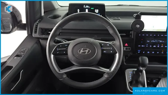 HYUNDAI STARIA TOURER 9-SEATER