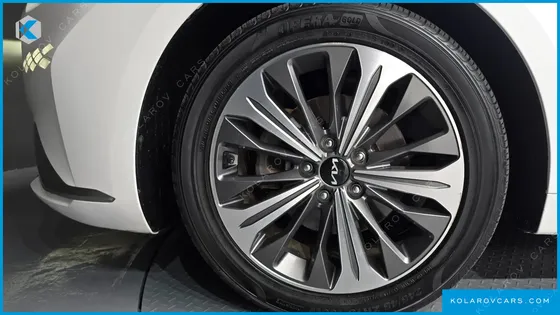 KIA K8 NOBLESSE