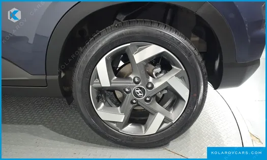 HYUNDAI VENUE 1.6 FLUX