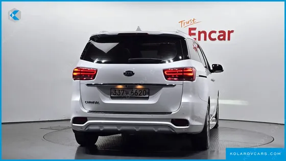 KIA CARNIVAL GASOLINE 9-SEATER NOBLESSE SPECIAL