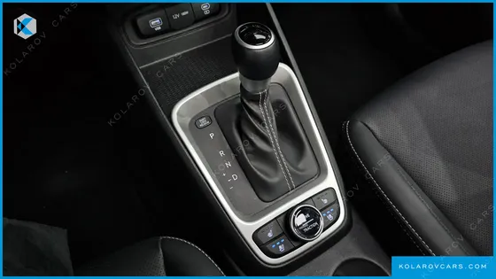 HYUNDAI VENUE 1,6 PREMIUM