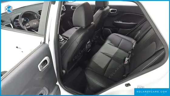 HYUNDAI VENUE 1,6 PREMIUM