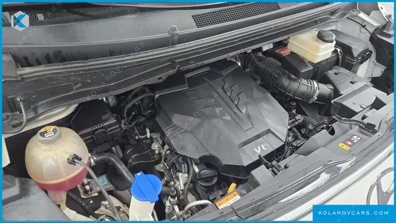HYUNDAI STARIA L3.5 LOUNGE 9-SEATER