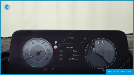 HYUNDAI STARIA L3.5 LOUNGE 9-SEATER