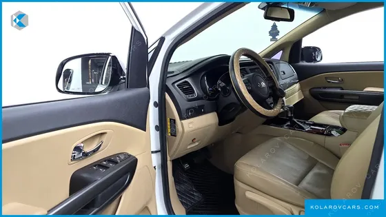 KIA CARNIVAL 9-SEATER HI-LIMOUSINE