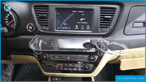 KIA CARNIVAL 9-SEATER HI-LIMOUSINE