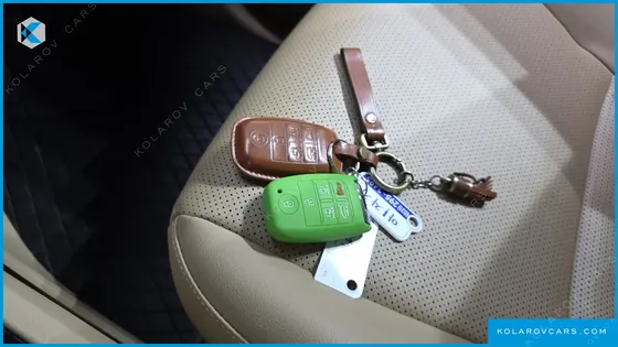 KIA CARNIVAL 9-SEATER HI-LIMOUSINE