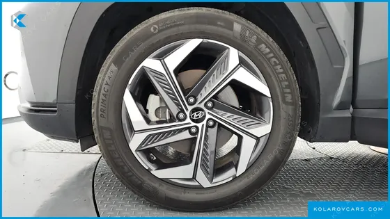 HYUNDAI TUCSON DIESEL 2.0 2WD