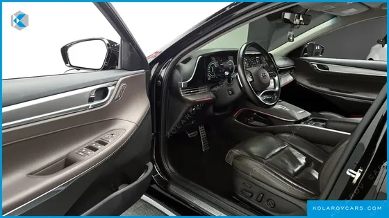HYUNDAI GRANDEUR EXCLUSIVE