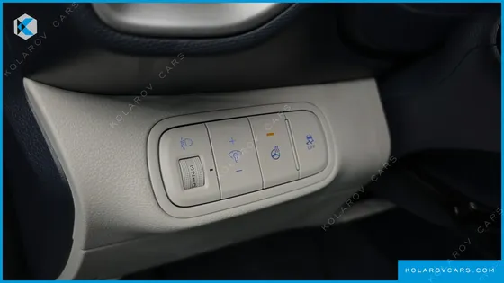 HYUNDAI VENUE 1,6 PREMIUM