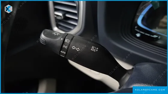 HYUNDAI VENUE 1,6 PREMIUM
