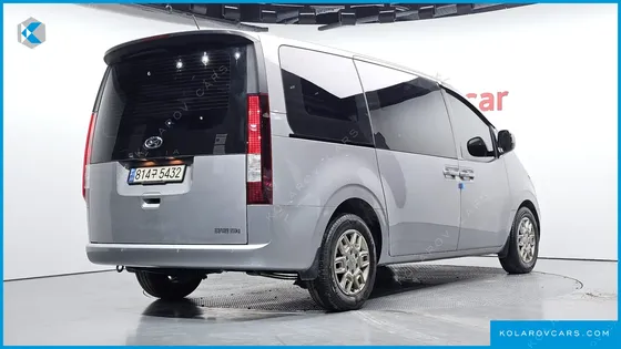 HYUNDAI STARIA CARGO 3-SEATER