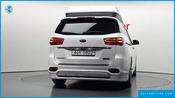 KIA CARNIVAL 9-SEATER HI-LIMOUSINE