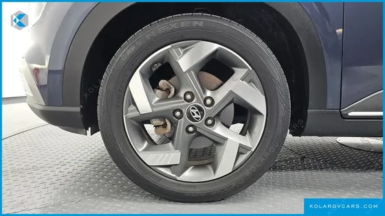 HYUNDAI VENUE 1.6 FLUX